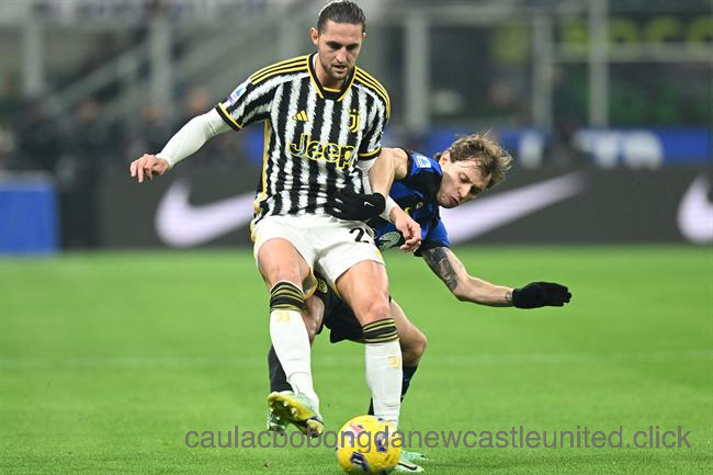 Tranh mua Rabiot, Newcastle phải ‘hít khói’ Man United